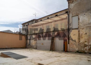 Terrazza - Apartment VIA GARIBALDI
 
21, Viadana - photo 42