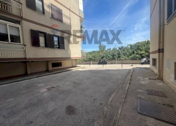 Edificio all\'aperto - Box Via Vicinale Rotondella
 
40, Napoli - foto 2