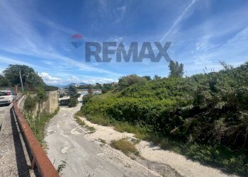 Vista delle montagne - Quadrilocale Via Vicinale Rotondella
 
40, Napoli - foto 4