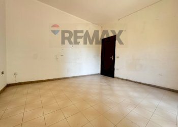 Stanza vuota - Quadrilocale Via Vicinale Rotondella
 
40, Napoli - foto 9
