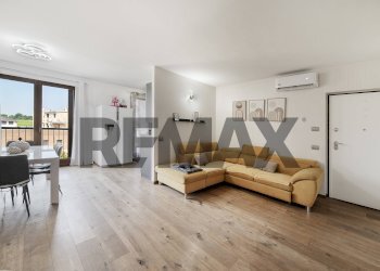 Sala da pranzo - Four-room apartment via del borgo
 
15, Bornasco - photo 2
