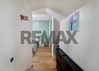 Hall / corridoio - Four-room apartment via del borgo
 
15, Bornasco - photo 17