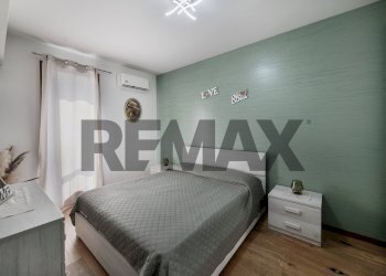 Camera / camera da letto - Four-room apartment via del borgo
 
15, Bornasco - photo 18