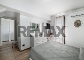 Camera / camera da letto - Four-room apartment via del borgo
 
15, Bornasco - photo 20