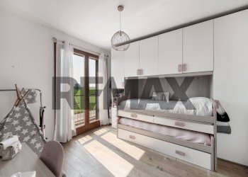 Camera / camera da letto - Four-room apartment via del borgo
 
15, Bornasco - photo 30