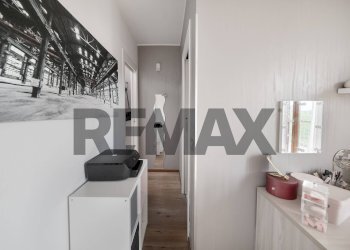 Hall / corridoio - Four-room apartment via del borgo
 
15, Bornasco - photo 33