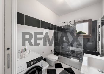 Bagno - Four-room apartment via del borgo
 
15, Bornasco - photo 35