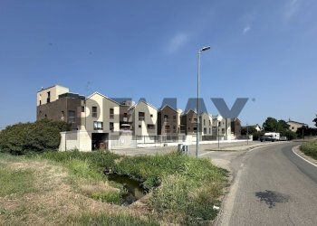 Edificio all\'aperto - Four-room apartment via del borgo
 
15, Bornasco - photo 53