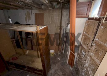 Dispensa di stoccaggio - Casa indipendente Via Maiorca
 
10/12, Ventimiglia di Sicilia - foto 18