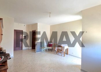 Sala da pranzo - Four-room apartment Via Assoro
 
9/A, Palermo - photo 9