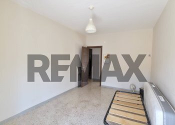 Camera / camera da letto - Four-room apartment Via Assoro
 
9/A, Palermo - photo 20