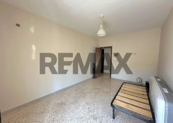 Camera / camera da letto - Four-room apartment Via Assoro
 
9/A, Palermo - photo 23