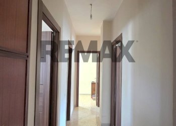 Hall / corridoio - Four-room apartment Via Assoro
 
9/A, Palermo - photo 30
