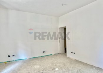 Stanza vuota - Trilocale via Cesare Magati
 
5, Scandiano - foto 6