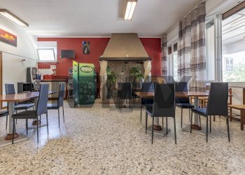 Sala da pranzo - Commercial Activity Via Maddalena
14, Somma Lombardo - photo 2