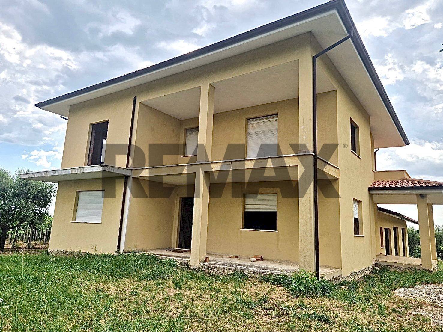 Casa all\'aperto - Villa Località Carloni
 
10, Arielli - photo 1