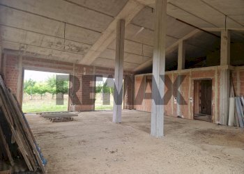 Parcheggio - Villa Località Carloni
 
10, Arielli - foto 12