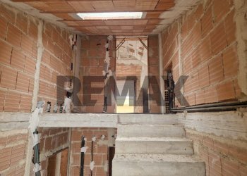 Scale - Villa Località Carloni
 
10, Arielli - foto 26
