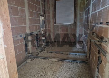 Stanza vuota - Villa Località Carloni
 
10, Arielli - foto 43