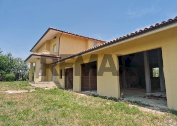 Casa all\'aperto - Villa Località Carloni
 
10, Arielli - foto 58