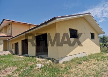 Casa all\'aperto - Villa Località Carloni
 
10, Arielli - foto 60
