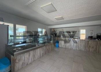 Ricezione / Lobby - Commercial Premises Via Giuseppe de Nittis
21, Nardò - photo 23
