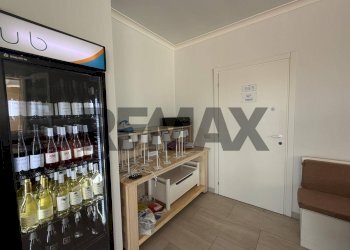 Hall / corridoio - Commercial Premises Via Giuseppe de Nittis
21, Nardò - photo 25
