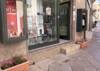 Foto 9 - Attività Commerciale Via Garibaldi
42, La Maddalena - foto 9