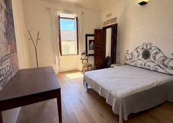 Foto 4 - Attic via Regina Margherita
 
1, La Maddalena - photo 4
