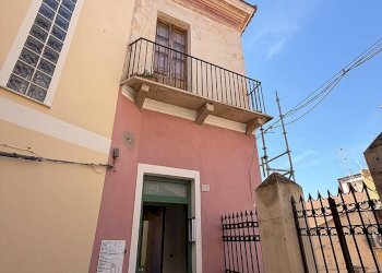 Foto 30 - Attic via Regina Margherita
 
1, La Maddalena - photo 30
