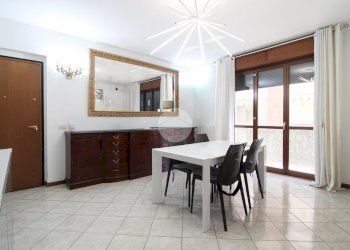 Three-room apartment Via Luigi Galvani, Cusano Milanino - photo 8