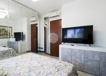Three-room apartment Via Luigi Galvani, Cusano Milanino - photo 14