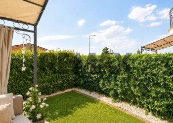 Giardino - Semi-detached house strada Chiaviche
 
12, Parma - photo 15