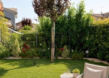 Giardino - Semi-detached house strada Chiaviche
 
12, Parma - photo 16