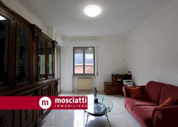 Foto 5 - Appartamento Corso Italia
 
4, Esanatoglia - foto 5