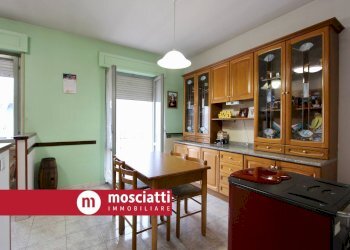 Foto 8 - Appartamento Corso Italia
 
4, Esanatoglia - foto 8