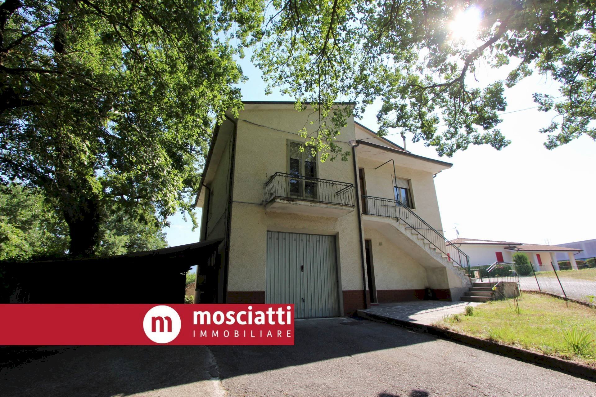 Foto 2 - Independent house Vocabolo II Passo Gabella
126, Matelica - photo 2