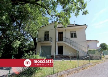 Foto 1 - Casa indipendente Vocabolo II Passo Gabella
 
126, Matelica - foto 1
