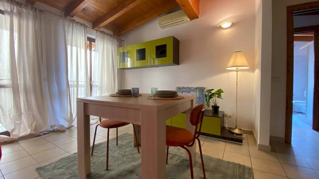 Salone - Two-room apartment via Luigi Morelli, Olgiate Olona - photo 1