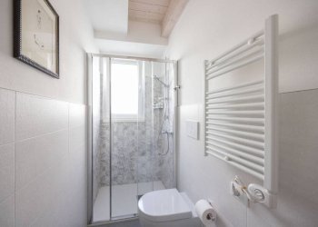 Bagno - Villa a Schiera via del Faggiolo, 44, Bologna (zona Borgo Panigale) - foto 17