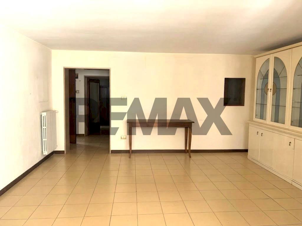 Stanza vuota - Three-room apartment Piazza Cittadella
3, Trani - photo 2