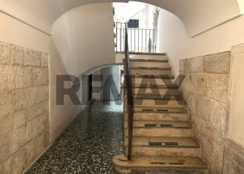 Scale - Trilocale Piazza Cittadella
3, Trani - foto 22