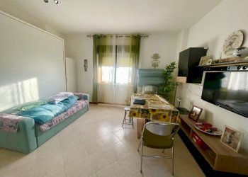 Camera / camera da letto - One-room apartment via Carlo Poma, Pomezia - photo 2