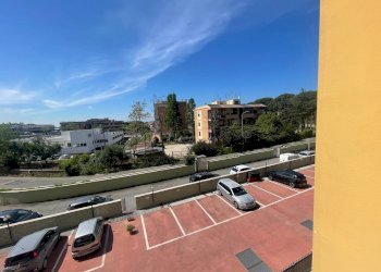 Balcone - One-room apartment via Carlo Poma, Pomezia - photo 9