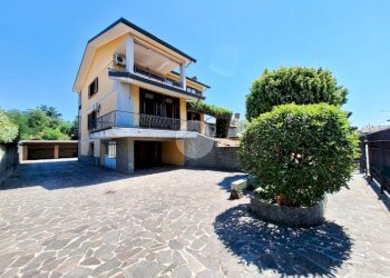 Villa Via S. Giorgio, Bernate Ticino - photo 3