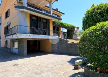 Villa Via S. Giorgio, Bernate Ticino - photo 39