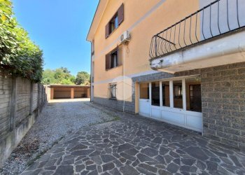 Villa Via S. Giorgio, Bernate Ticino - photo 40