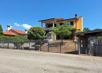Villa Via S. Giorgio, Bernate Ticino - photo 47