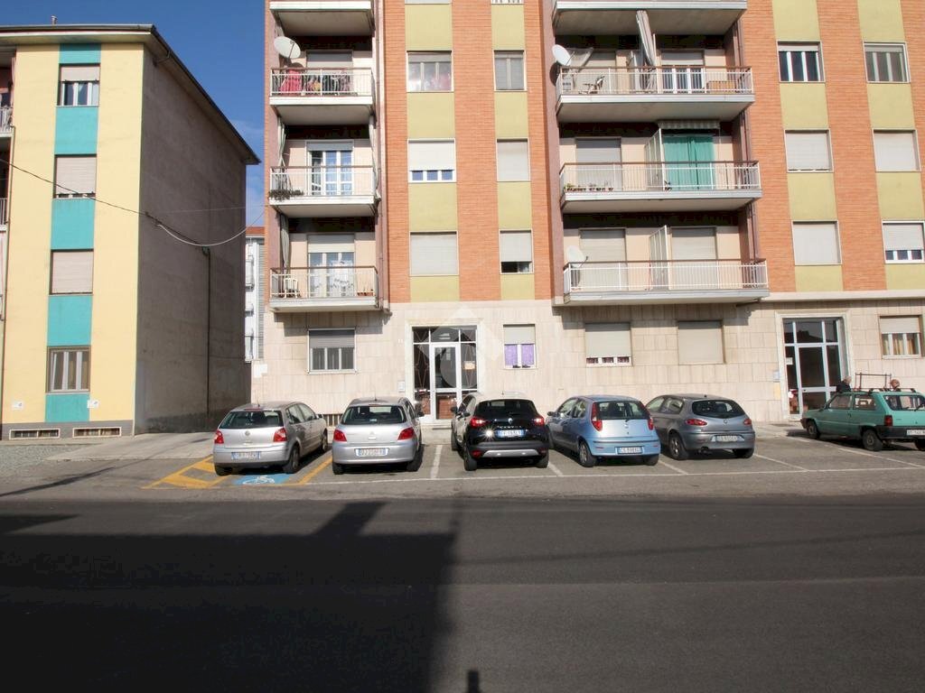 Trilocale Corso Leone Giordano, Livorno Ferraris - foto 2