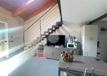 Three-room apartment Via Roma, Trinità - photo 9